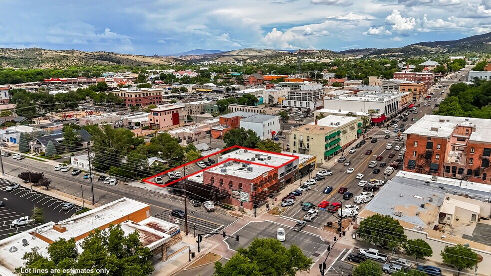 226 W Gurley St, Prescott, AZ à louer - Photo de l’immeuble – Image 3 sur 10