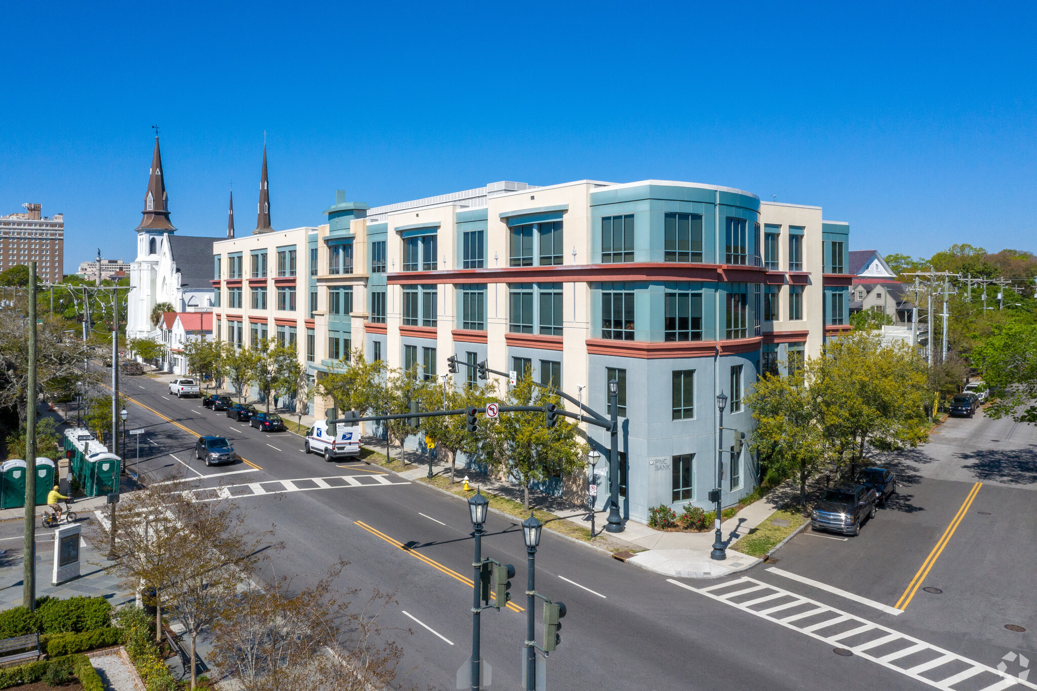 100 Calhoun St, Charleston, SC à louer Photo de l’immeuble– Image 1 sur 7