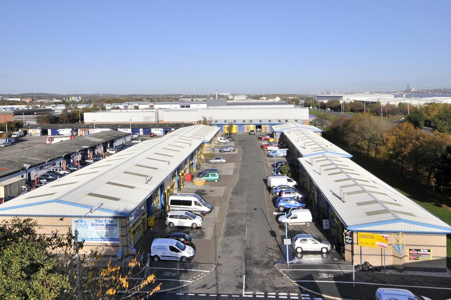 Carrock Rd, Wirral à louer - Photo de l’immeuble – Image 3 sur 9