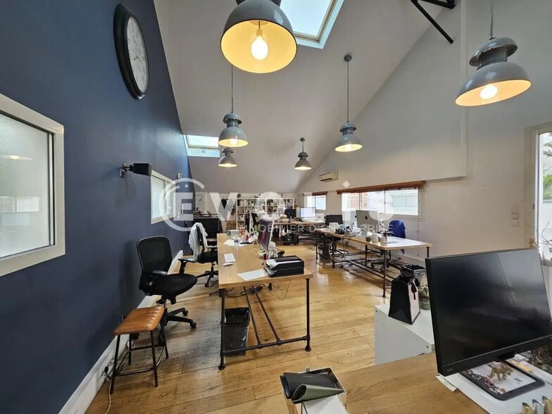 Bureau dans Malakoff à vendre - Photo de l’immeuble – Image 3 sur 19