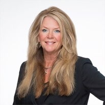 Shelly Hall