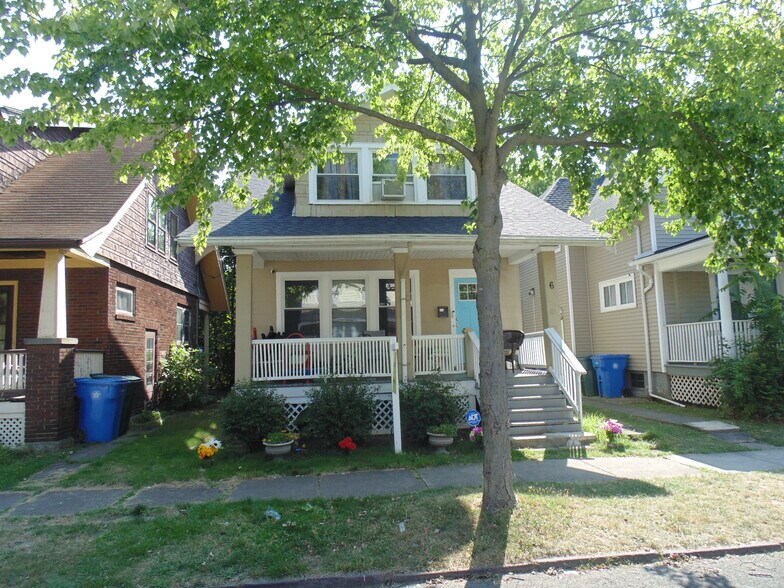 6 Custer St, Rochester, NY à vendre - Photo de l’immeuble – Image 3 sur 3