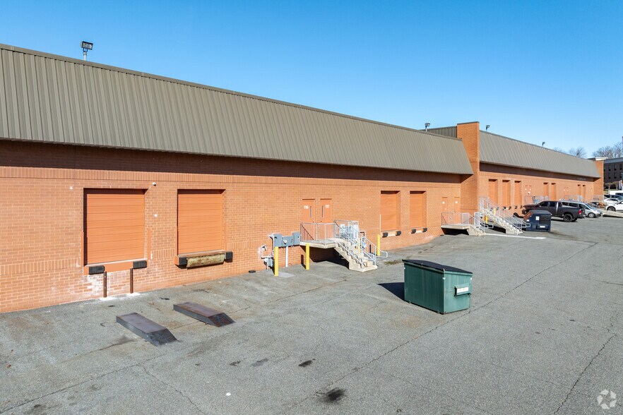 2105 Emmorton Park Rd, Edgewood, MD à louer - Photo de l’immeuble – Image 2 sur 4