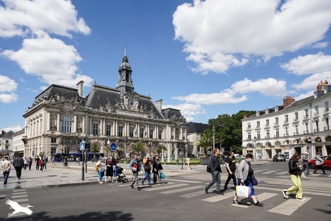 Plus de détails pour Local commercial à louer