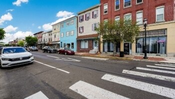 205 Mill St, Bristol, PA à vendre - Photo de l’immeuble – Image 3 sur 3