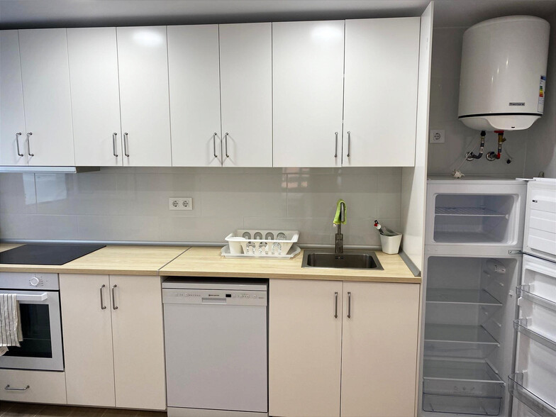 Immeuble residentiel dans Figueres, Gerona à vendre - Photo intérieure – Image 3 sur 6