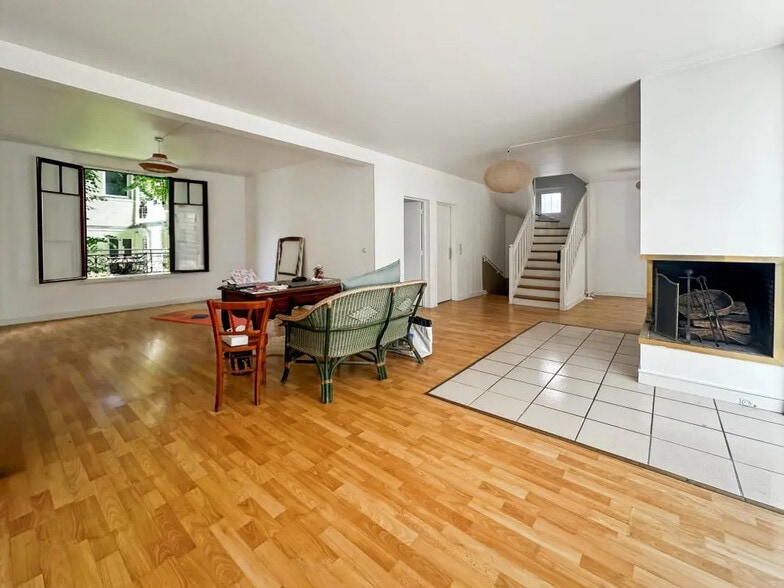 Bureau dans Paris à louer - Photo de l’immeuble – Image 2 sur 9