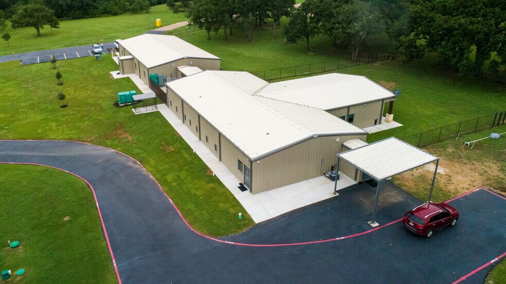 40693 Center Hill Road, Hempstead, TX à vendre - Photo de l’immeuble – Image 2 sur 88