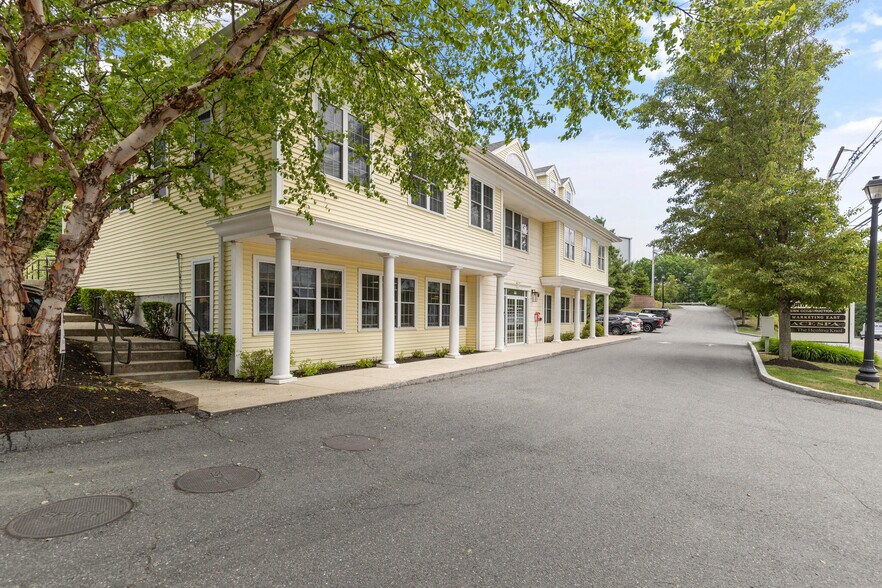 171 N Main St, Middleton, MA à louer - Photo de l’immeuble – Image 2 sur 16