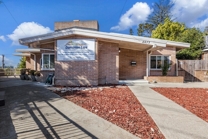 4677 Tompkins Ave, Oakland, CA à vendre - Photo de l’immeuble – Image 2 sur 52