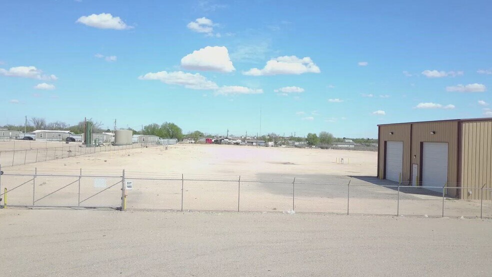 3307 S County Road 1200, Midland, TX à vendre - Vidéo sur l’annonce professionnelle – Image 2 sur 44