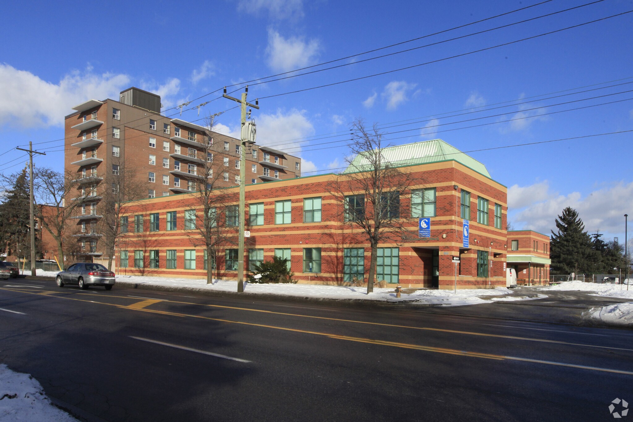 843 Kennedy Rd, Toronto, ON à vendre Photo principale– Image 1 sur 3