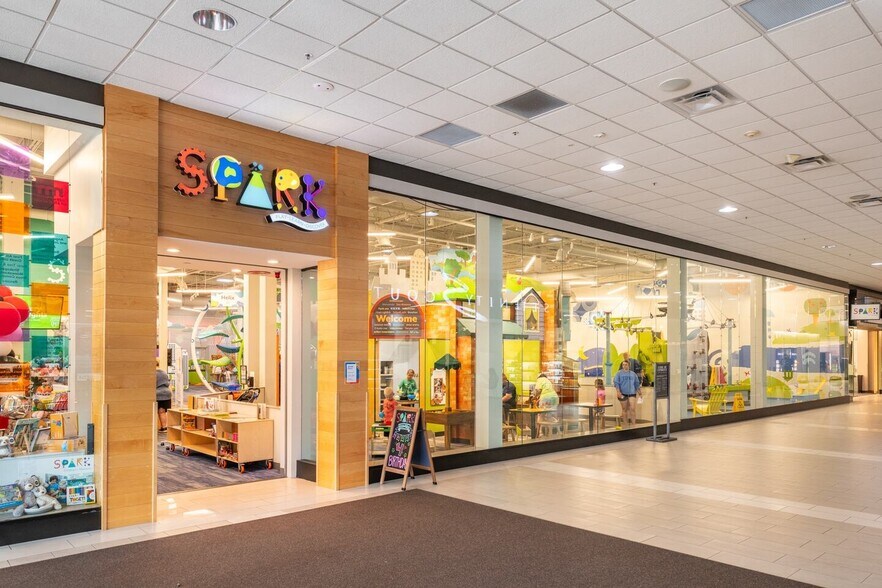 333 Apache Mall, Rochester, MN à louer - Photo de l’immeuble – Image 3 sur 28