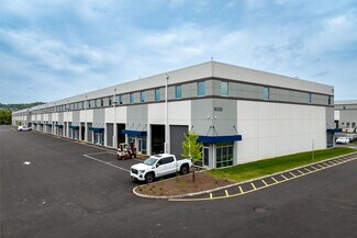 Plus de détails pour 115 River Rd, Flemington, NJ - Local d'activités à louer
