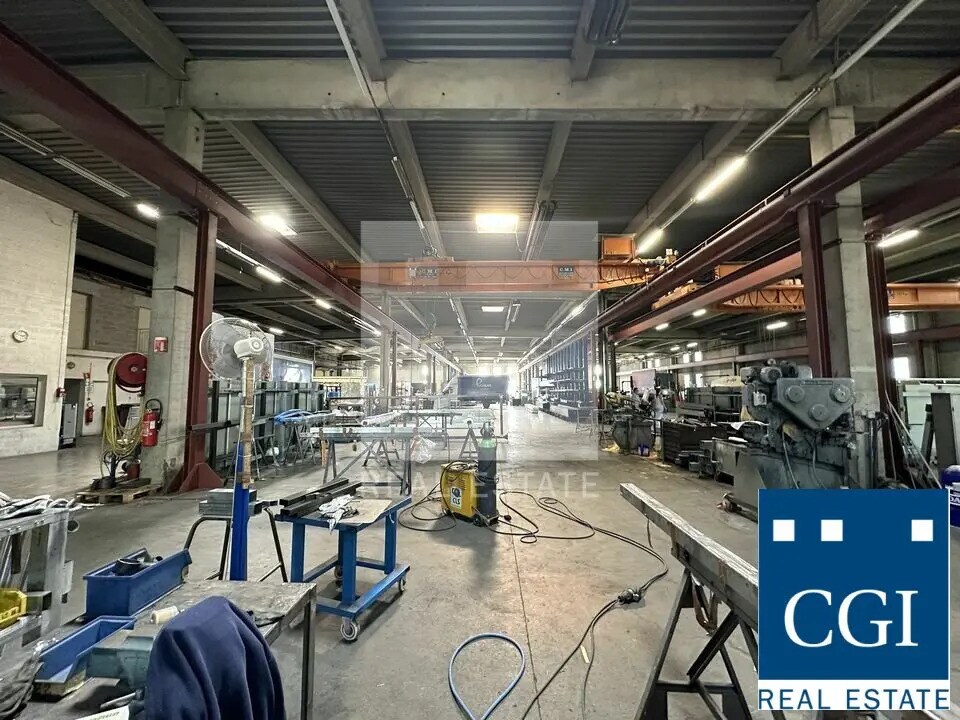 Local d'activités dans Moirans à vendre Photo de l’immeuble– Image 1 sur 7