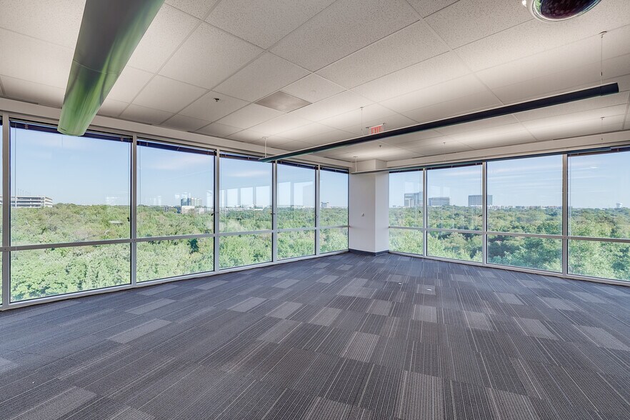 1301 E Lookout Dr, Richardson, TX à louer - Photo intérieure – Image 2 sur 3