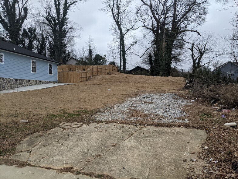 756 Joseph E Boone Blvd, Atlanta, GA à vendre - Photo principale – Image 1 sur 7