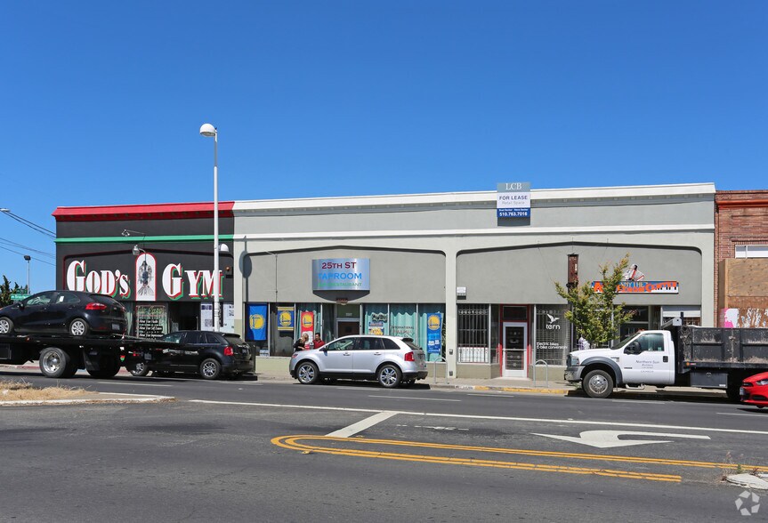2501-2511 Broadway, Oakland, CA à louer - Photo de l’immeuble – Image 2 sur 3