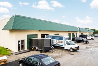 Plus de détails pour 518 Douglas Ave, Altamonte Springs, FL - Industriel/Logistique à louer