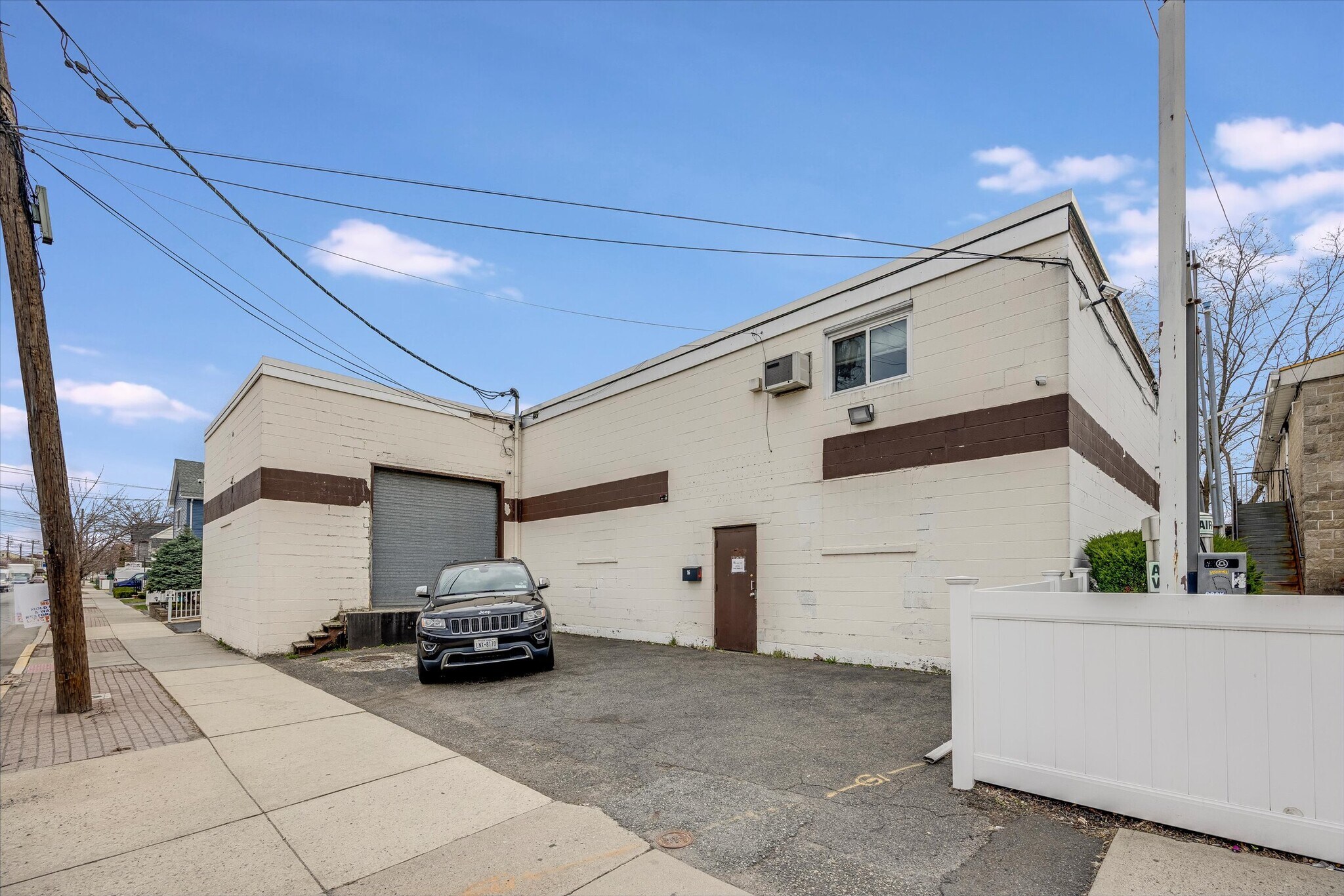16-20 Main Ave, Wallington, NJ à vendre Photo principale– Image 1 sur 11