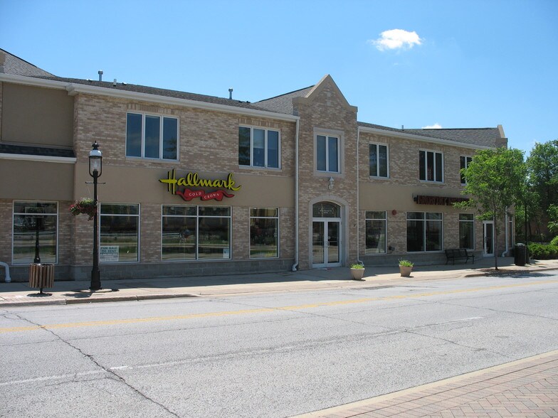 18065 S Harwood Ave, Homewood, IL à vendre - Photo principale – Image 1 sur 5