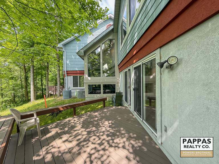 4831 Darrow Rd, Stow, OH à louer - Photo de l’immeuble – Image 2 sur 5