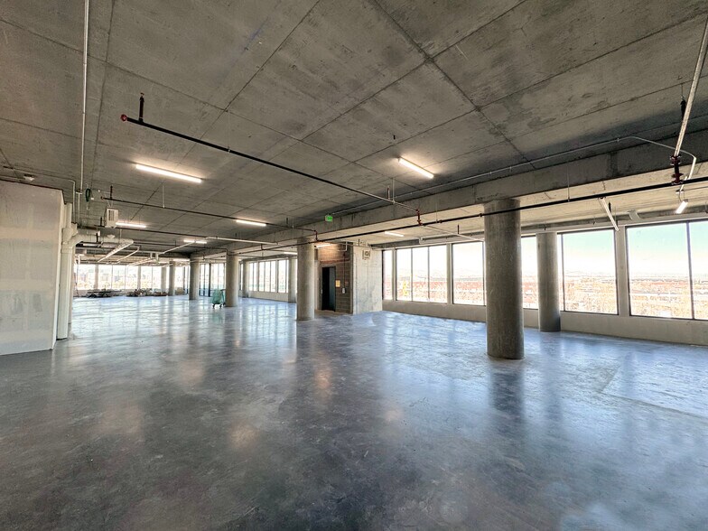 3500 Chestnut Pl, Denver, CO à louer - Photo de l’immeuble – Image 3 sur 32