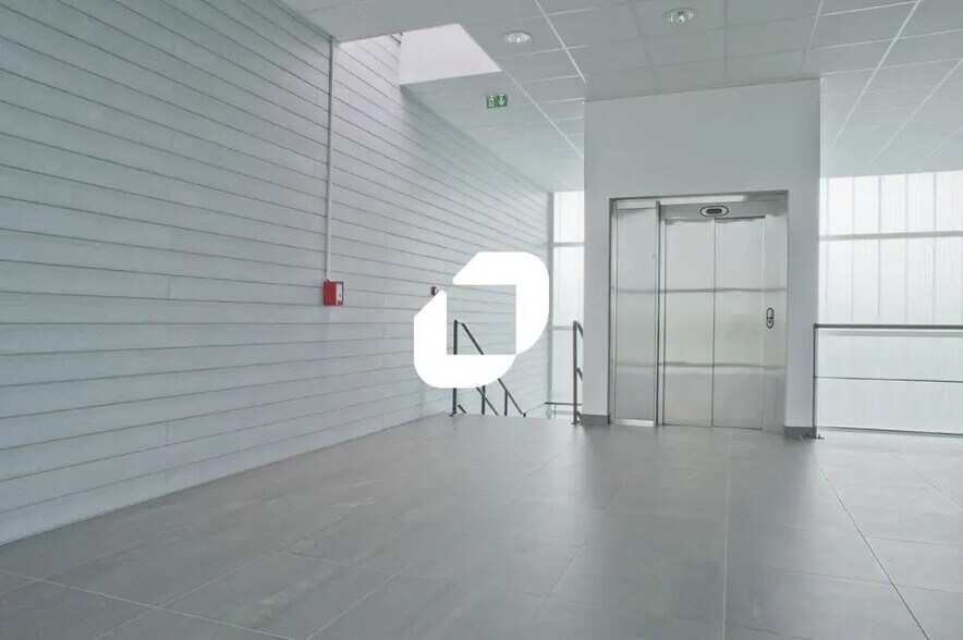 Bureau dans Serris à louer - Photo intérieure – Image 3 sur 4