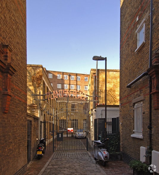Plantain Pl, Londres à louer - Photo de l’immeuble – Image 2 sur 11