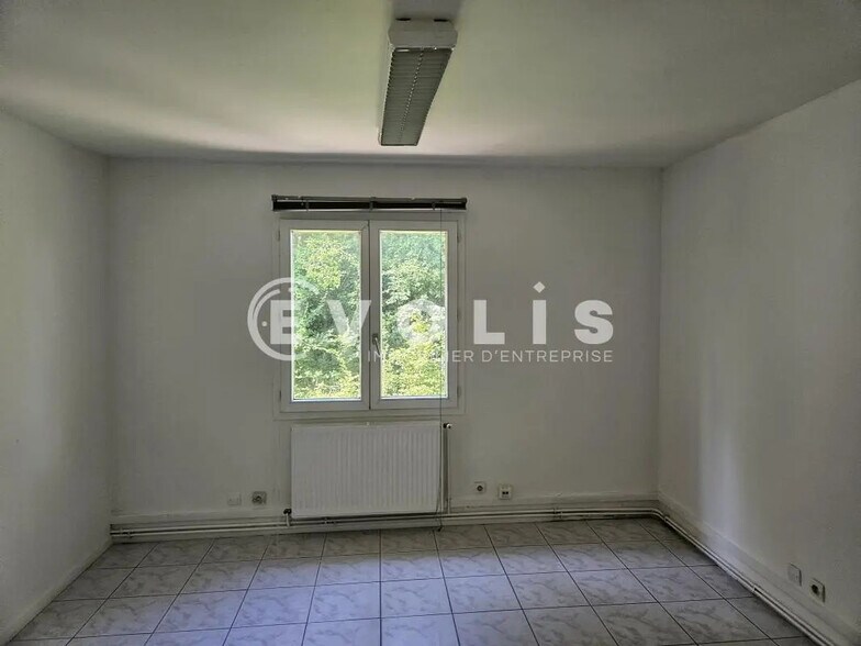 19 Rue Du 8 Mai 1945, Pecqueuse à vendre - Photo intérieure – Image 2 sur 16