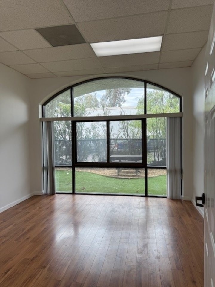 2277 Townsgate Rd, Westlake Village, CA à louer Photo intérieure– Image 1 sur 3