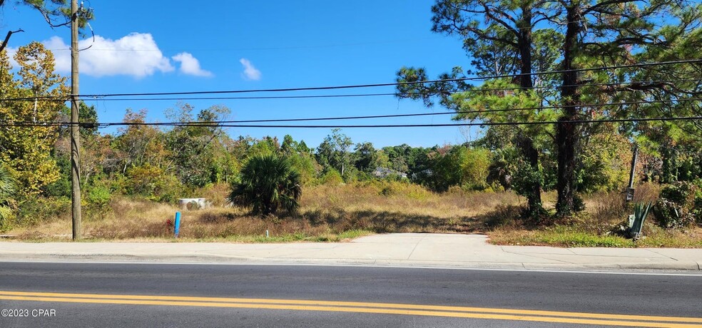 2500 Joan Ave, Panama City Beach, FL à vendre - Photo de l’immeuble – Image 2 sur 4