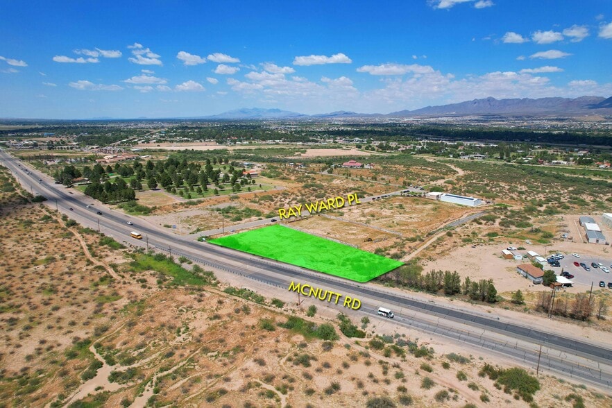 4800 McNutt Rd, Santa Teresa, NM à vendre - Photo principale – Image 1 sur 3