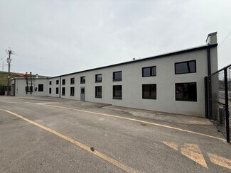 Plus de détails pour 1510 E Truman Rd, Kansas City, MO - Local d'activités à louer