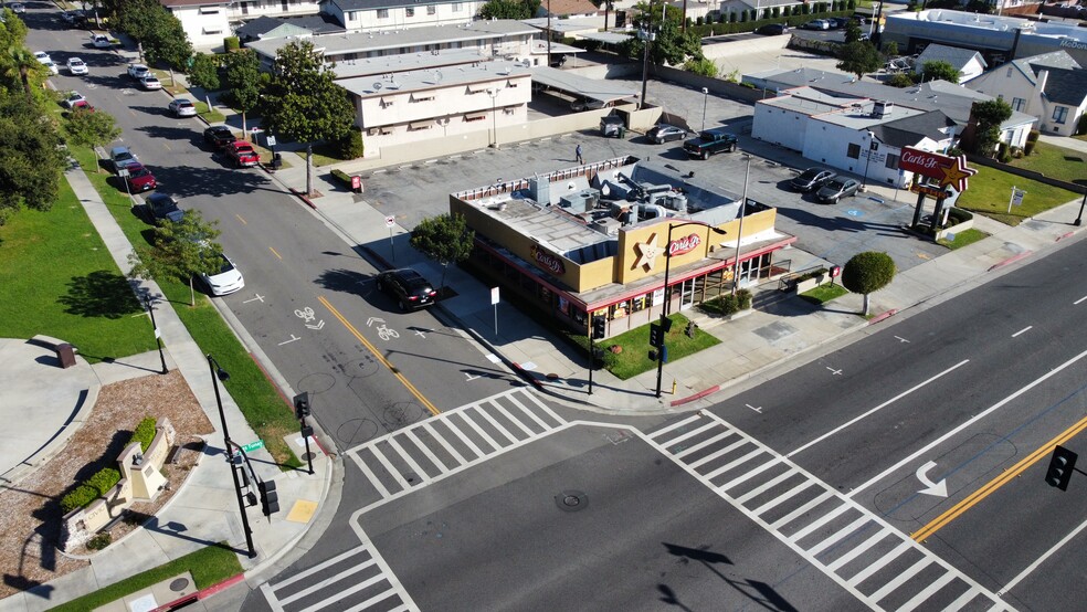 9803 Las Tunas Dr, Temple City, CA à louer - Photo de l’immeuble – Image 2 sur 16