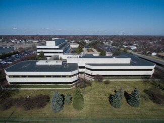 Plus de détails pour 21001 Van Born Rd, Taylor, MI - Bureau à louer