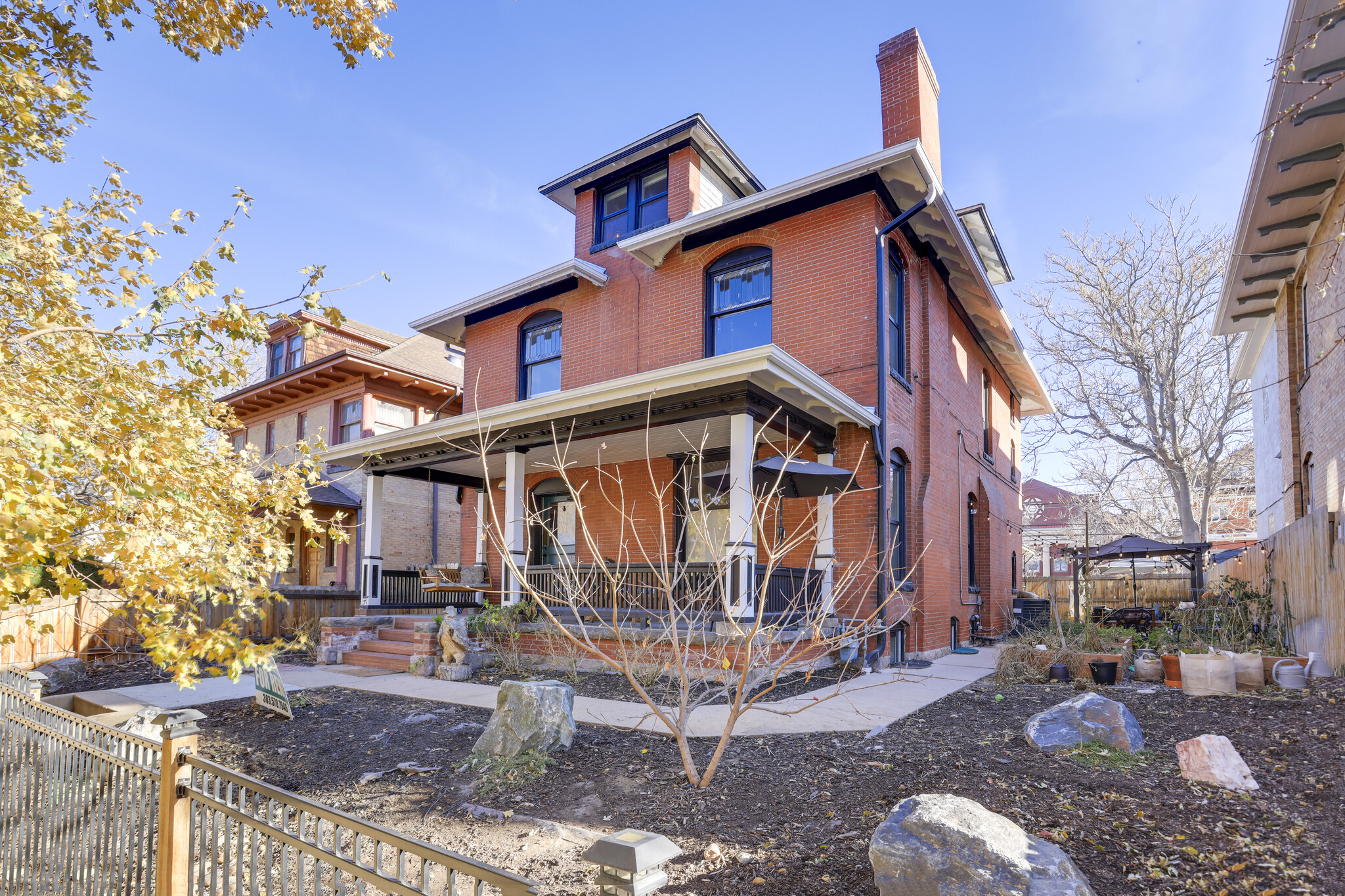1568 Vine St, Denver, CO à vendre Photo de l’immeuble– Image 1 sur 70