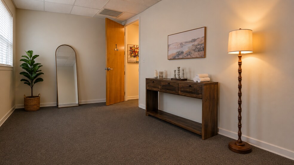 2903 Boulevard, Colonial Heights, VA à louer - Photo de l’immeuble – Image 3 sur 4