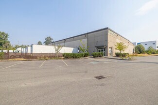 Plus de détails pour 13707 Pioneer Way E, Puyallup, WA - Industriel/Logistique à louer