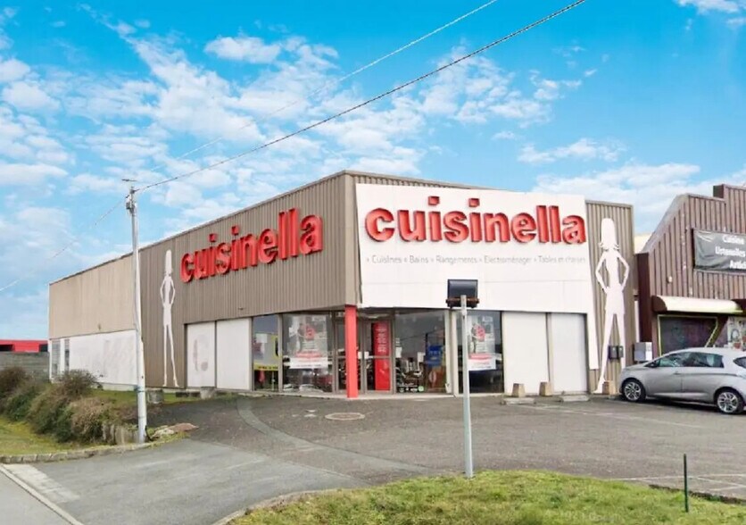 Local commercial dans Migné-Auxances à louer - Photo de l’immeuble – Image 1 sur 2