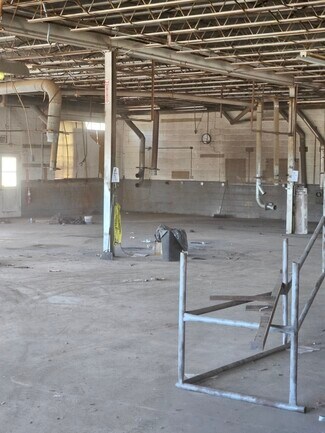 Plus de détails pour 2610 S Main St, Harrisonburg, VA - Industriel/Logistique à vendre