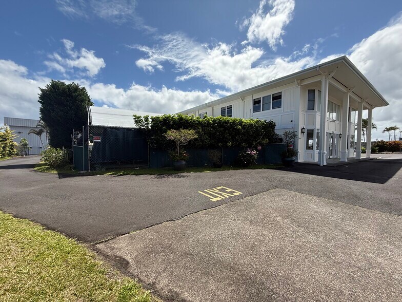 707 Kinoole St, Hilo, HI à louer - Photo de l’immeuble – Image 3 sur 5