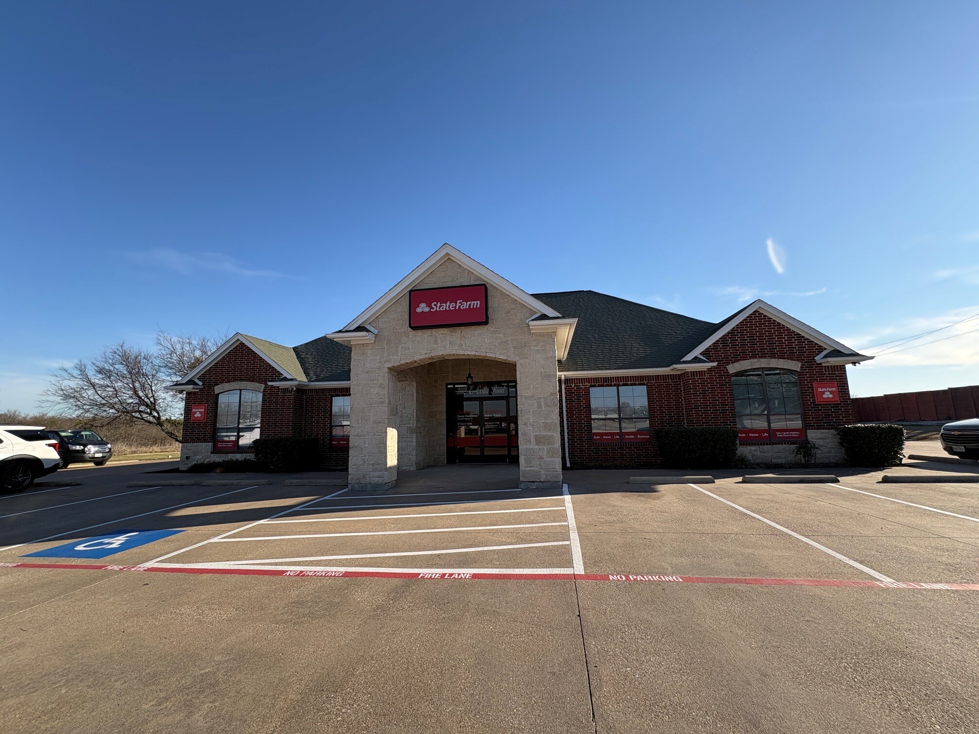 302 W Ovilla Rd, Glenn Heights, TX à vendre Photo de l’immeuble– Image 1 sur 4