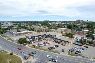 643-675 Boul Curé-Labelle, Laval, QC - VUE AÉRIENNE  vue de carte