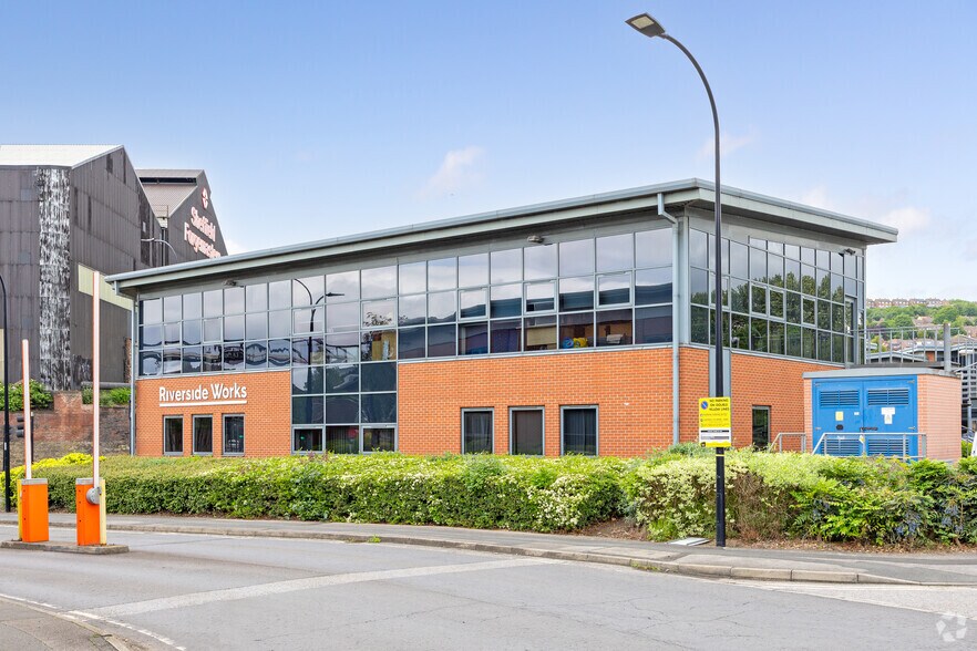 800 Brightside Ln, Sheffield à vendre - Photo de l’immeuble – Image 2 sur 9