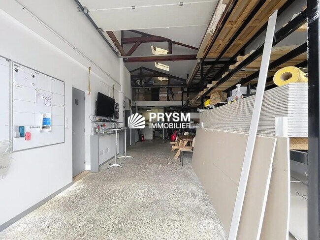 Plus de détails pour 6 Rue Des Cordiers, SAINT-AUBIN-D'AUBIGNE - Local d'activités à louer