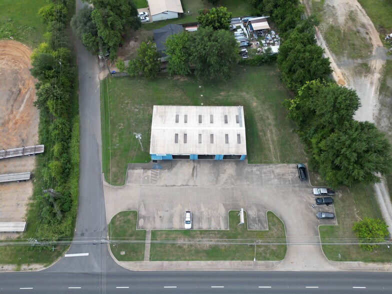 4900 W Marshall Ave, Longview, TX à vendre - Photo de l’immeuble – Image 2 sur 18