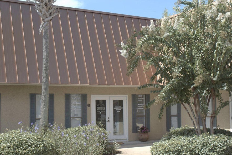 225 main St, Destin, FL à louer - Photo de l’immeuble – Image 2 sur 10