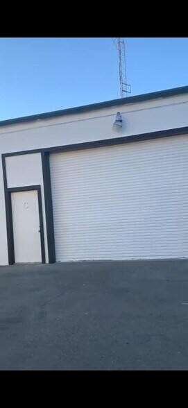 7620 Eigleberry St, Gilroy, CA à louer - Photo de l’immeuble – Image 3 sur 5