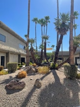 2950 E Flamingo Rd, Las Vegas, NV à louer Photo intérieure– Image 2 sur 9